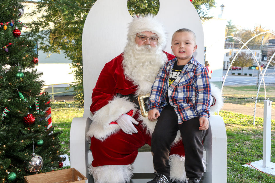 Winter Carnival _ Santa 11-24-19-8554.JPG
